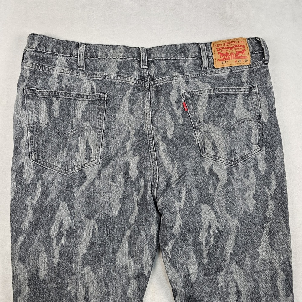 Levi's 511 Slim Fit Camo Jeans Mens Size 42x30 (40x29) Gray Military Denim